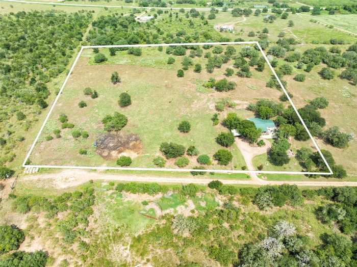 photo 2: 14640 N State Highway 95 Highway, Flatonia TX 78941