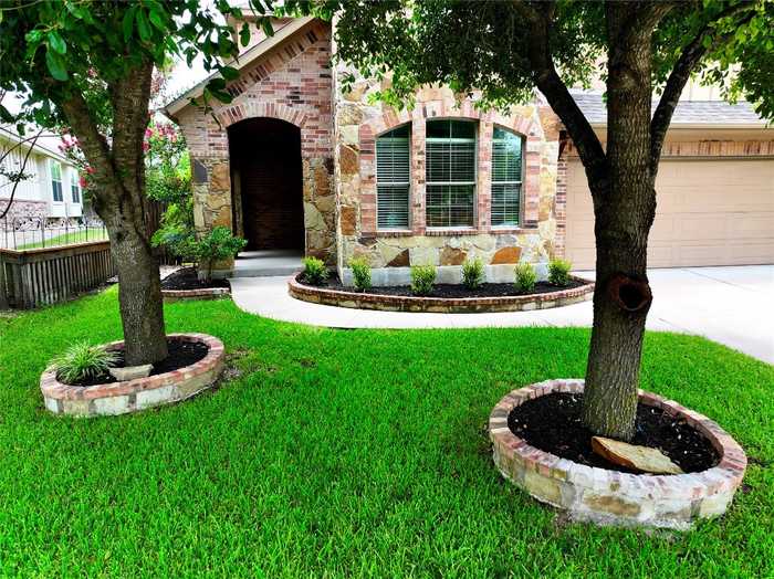 photo 2: 2434 Santa Barbara Loop, Round Rock TX 78665