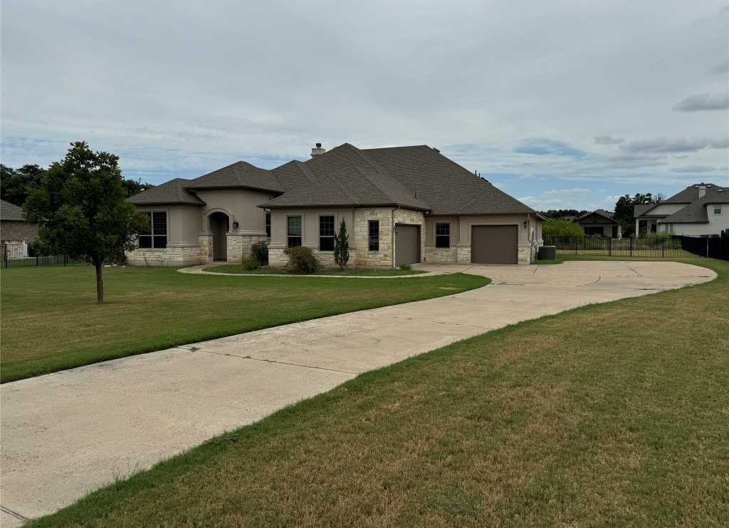 photo 2: 129 Umbrella Sky, Liberty Hill TX 78642