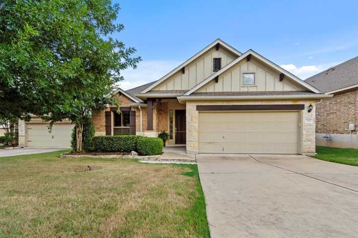 photo 1: 204 E Adelanta Place, Round Rock TX 78681