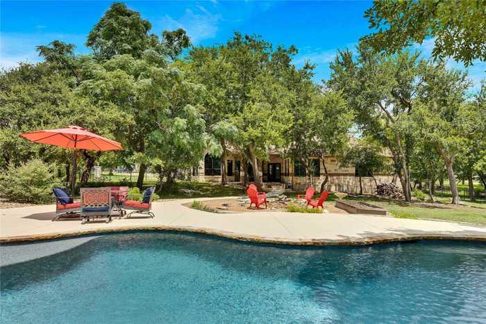 photo 1: 104 Standing Oak Drive, Georgetown TX 78633