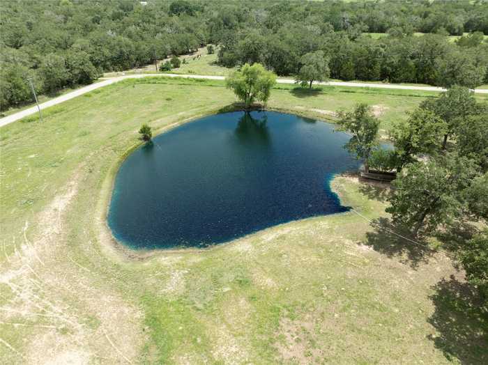 photo 2: 6440 Mockingbird Road, Flatonia TX 78941