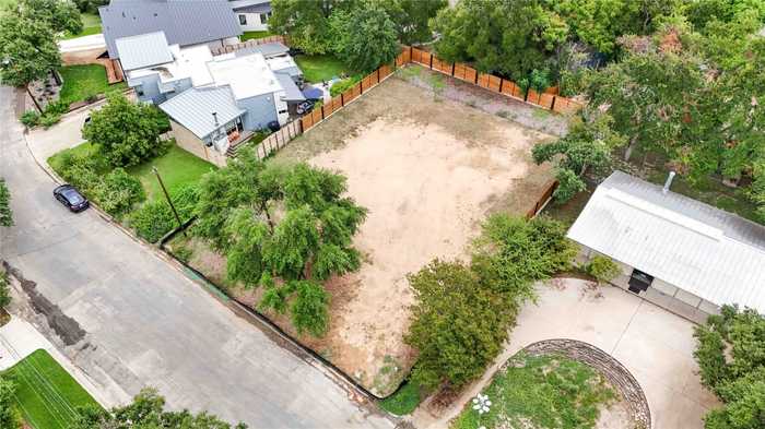 photo 1: 1001 Bluebonnet Lane, Austin TX 78704