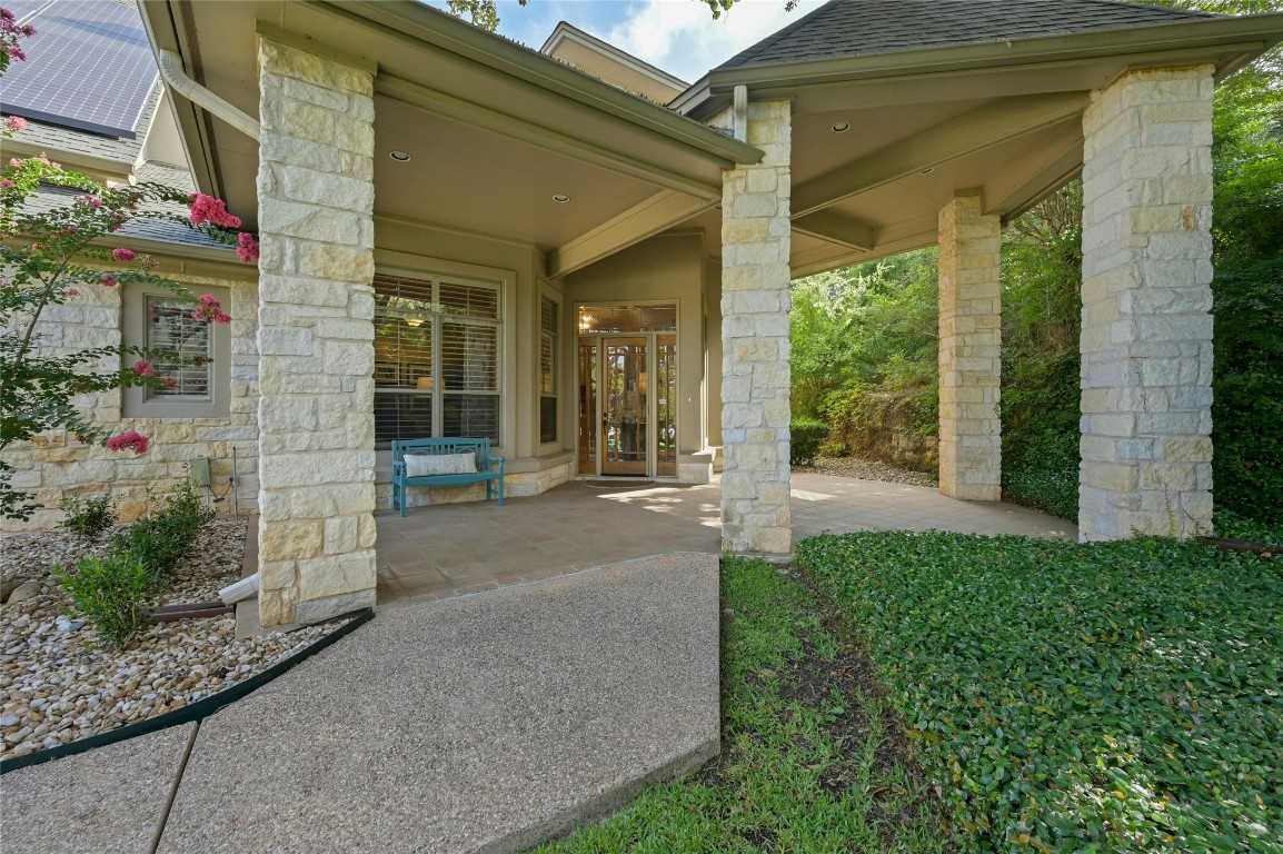 photo 3: 10916 Range View Drive, Austin TX 78730