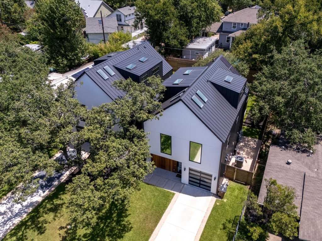 photo 3: 4505 Shoal Creek Boulevard, Austin TX 78756