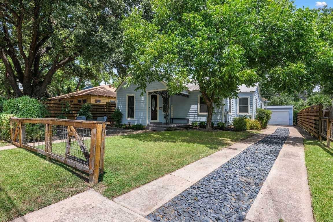 photo 1: 906 E 43rd Street, Austin TX 78751