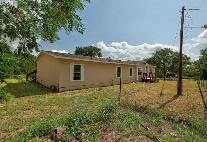 photo 2: 255 Blue Flame Road, Cedar Creek TX 78612