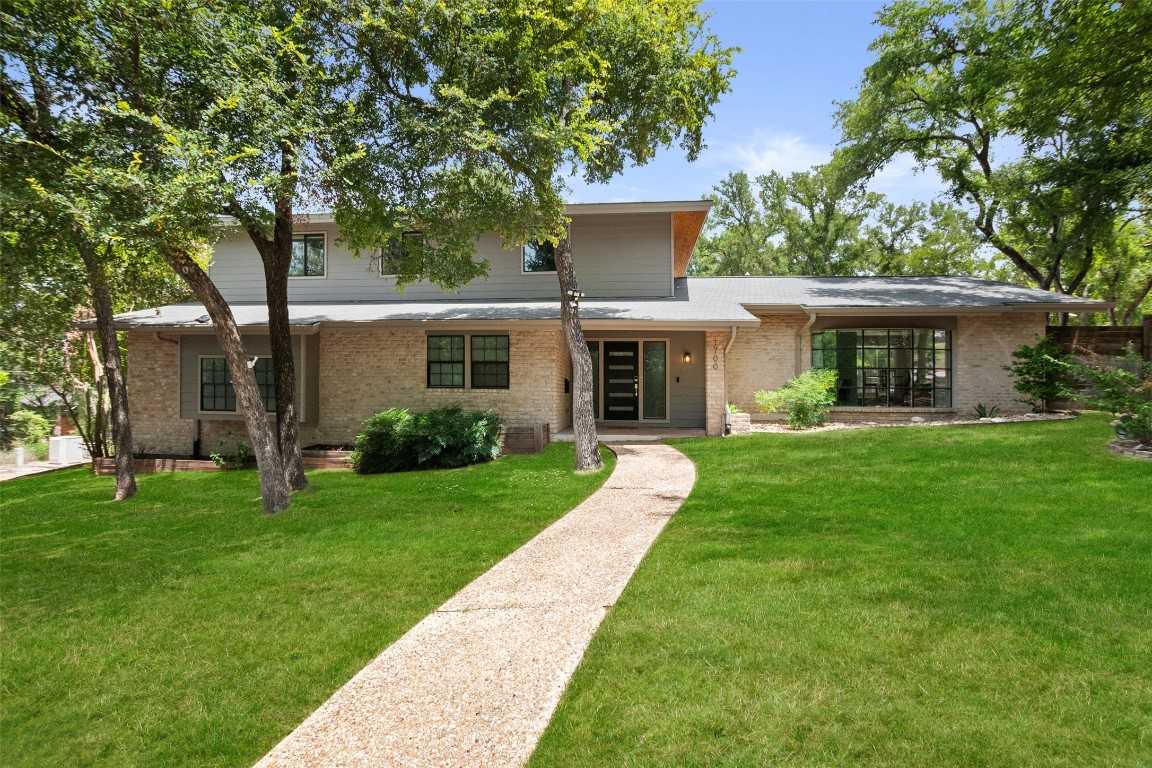 photo 2: 1700 Windoak Drive, Austin TX 78741