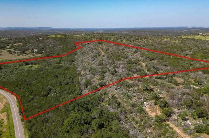 photo 2: 1790 County Road 402, Marble Falls TX 78654