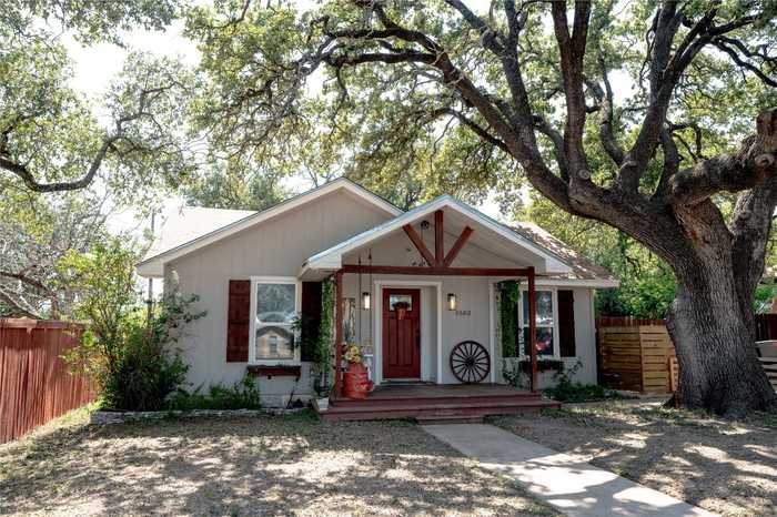 photo 1: 502 N Ridge Street, Lampasas TX 76550