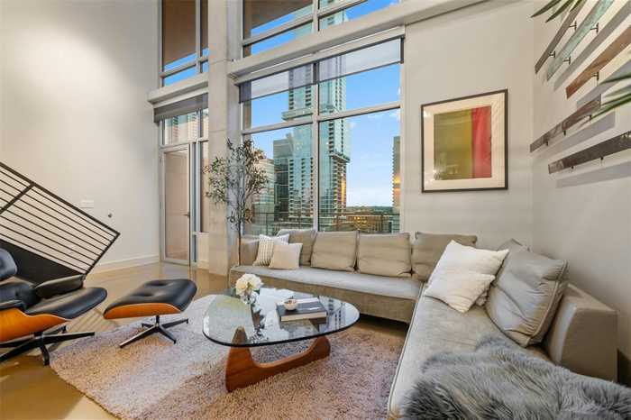 photo 2: 800 W 5th Street Unit 1104, Austin TX 78703