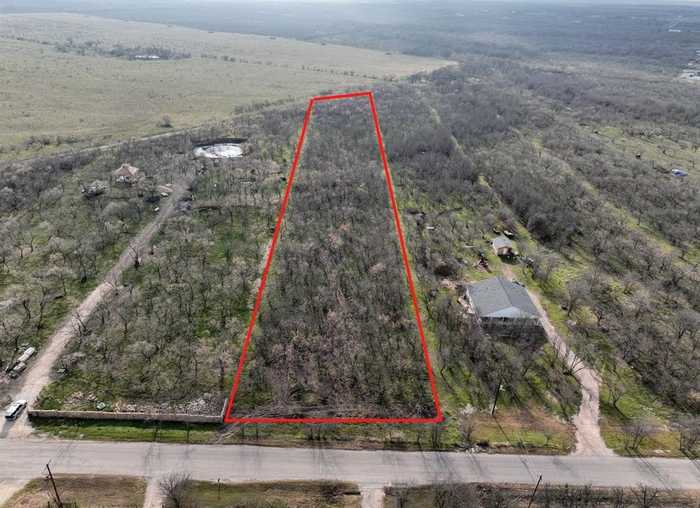 photo 2: 3689 Barth Road, Lockhart TX 78644