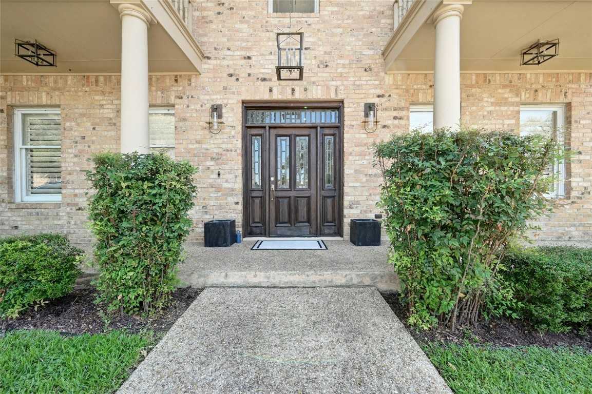 photo 3: 2203 Onion Creek Parkway Unit 4, Austin TX 78747