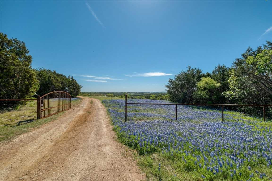 photo 2: 285 McReynolds Ranch Road, Burnet TX 78611