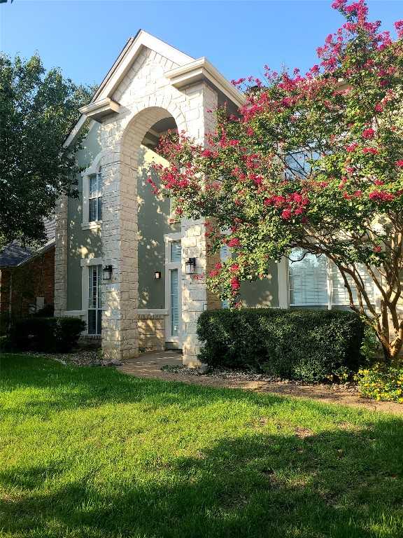 photo 1: 12416 Fairfax Ridge Place, Austin TX 78738