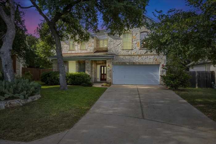 photo 2: 6205 York Bridge Circle, Austin TX 78749