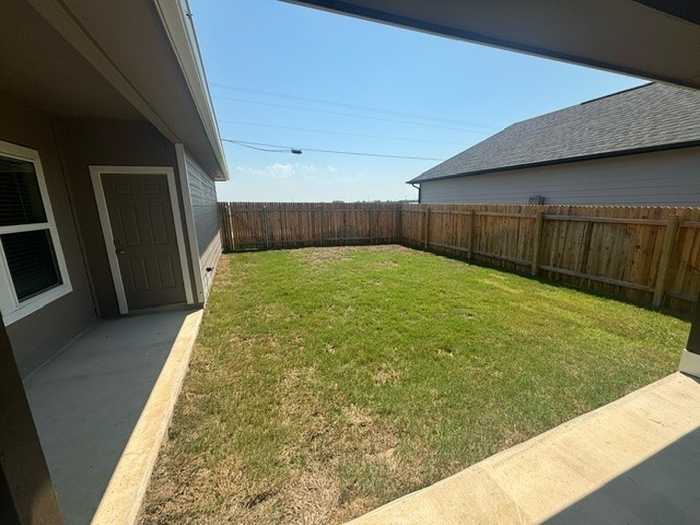 photo 26: 313 Ravens Crest Drive, Hutto TX 78634