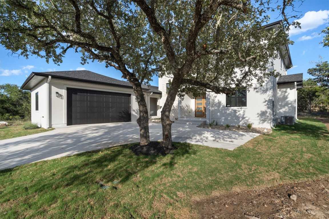 photo 2: 109 Rocky Summit Court, Spicewood TX 78669