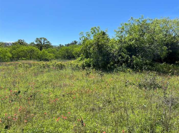 photo 2: 1375 Plant Road, Luling TX 78648