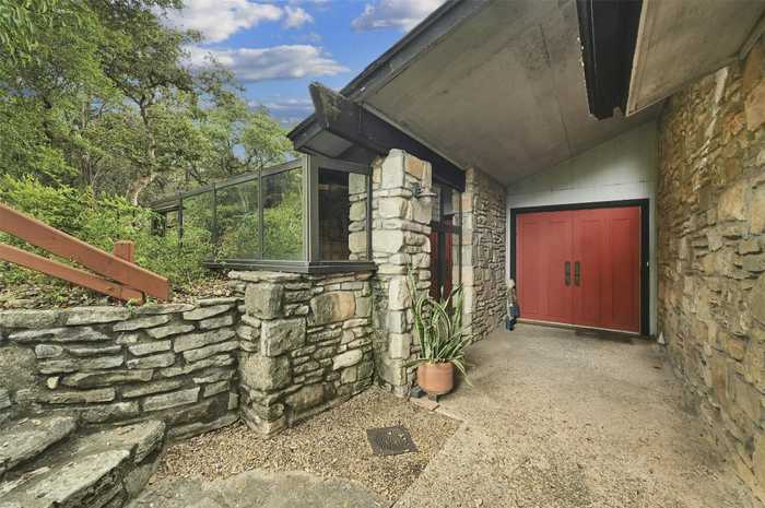 photo 1: 2410 Deer Pass, Austin TX 78746