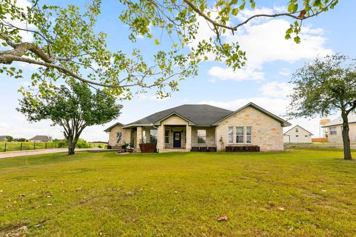 photo 1: 108 Tonkawa Ridge, Hutto TX 78634