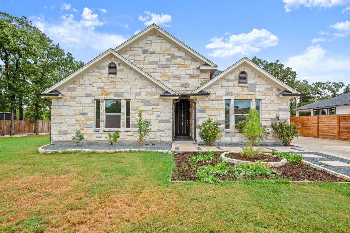 photo 2: 161 Buena Fortuna Road, Elgin TX 78621