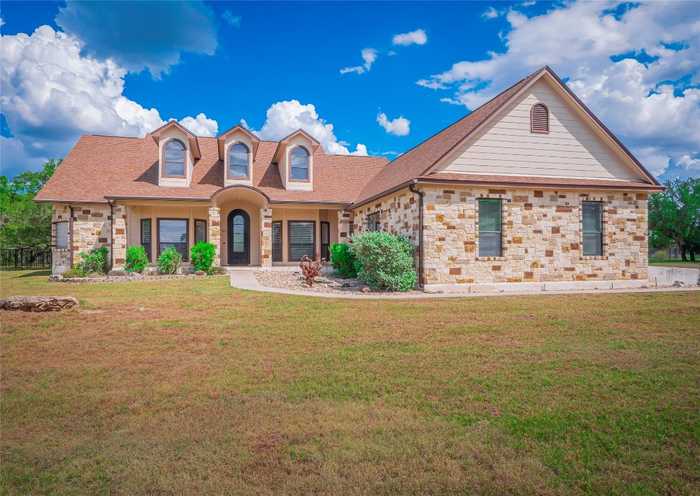 photo 1: 505 Vista View Trail, Spicewood TX 78669