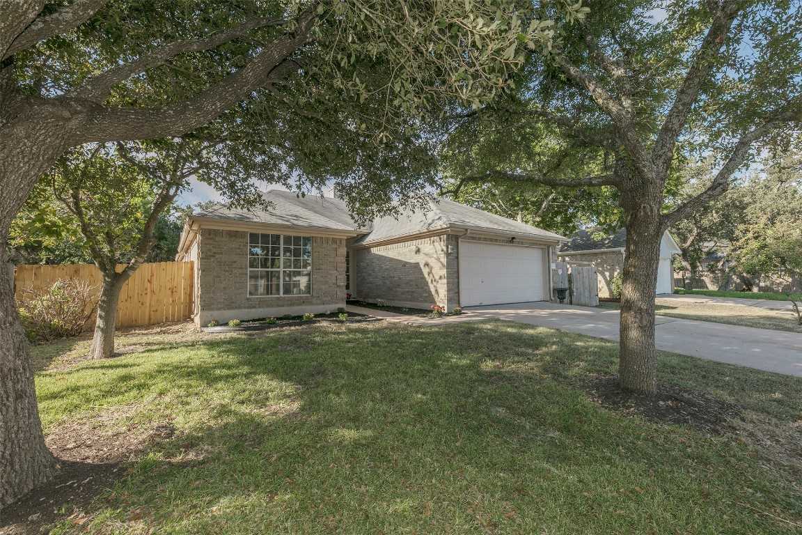 photo 2: 1718 Greening Way, Leander TX 78641