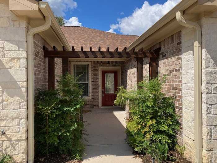 photo 2: 113 Eagle Point Drive, Kingsland TX 78639