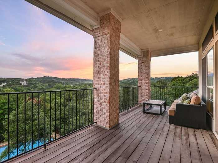 photo 1: 4202 Plantain Cove, Austin TX 78730