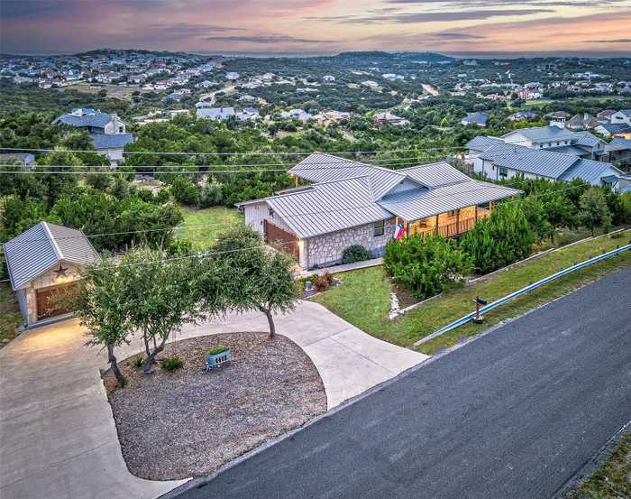 photo 39: 4408 Hennig Drive, Austin TX 78738