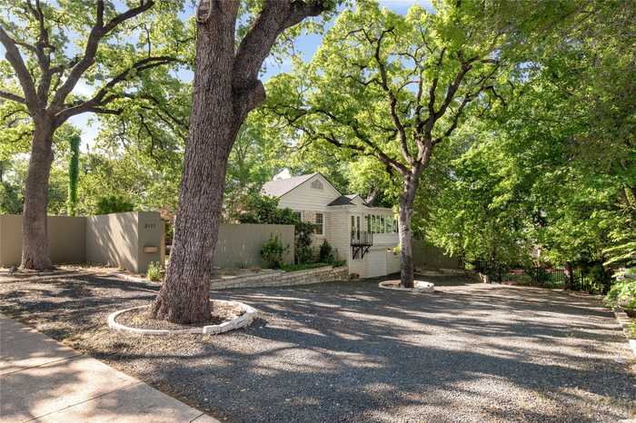 photo 40: 2111 Enfield Road, Austin TX 78703