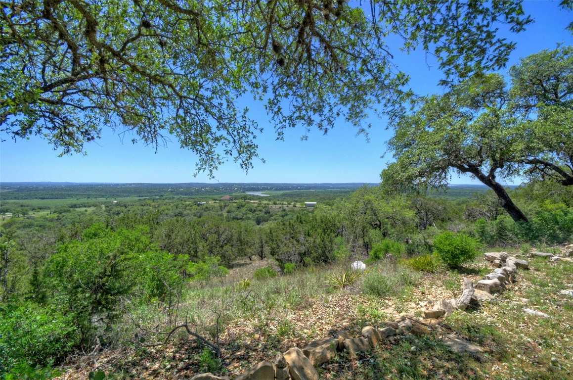 photo 2: 6300 Paradise Manor Circle, Marble Falls TX 78654