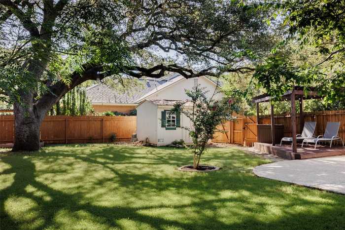 photo 21: 3202 Sunland Drive, Austin TX 78748