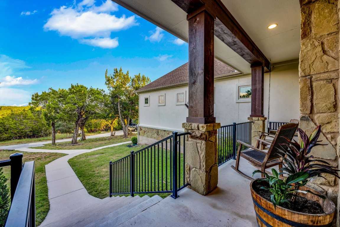 photo 3: 238 Landons Way, Georgetown TX 78633