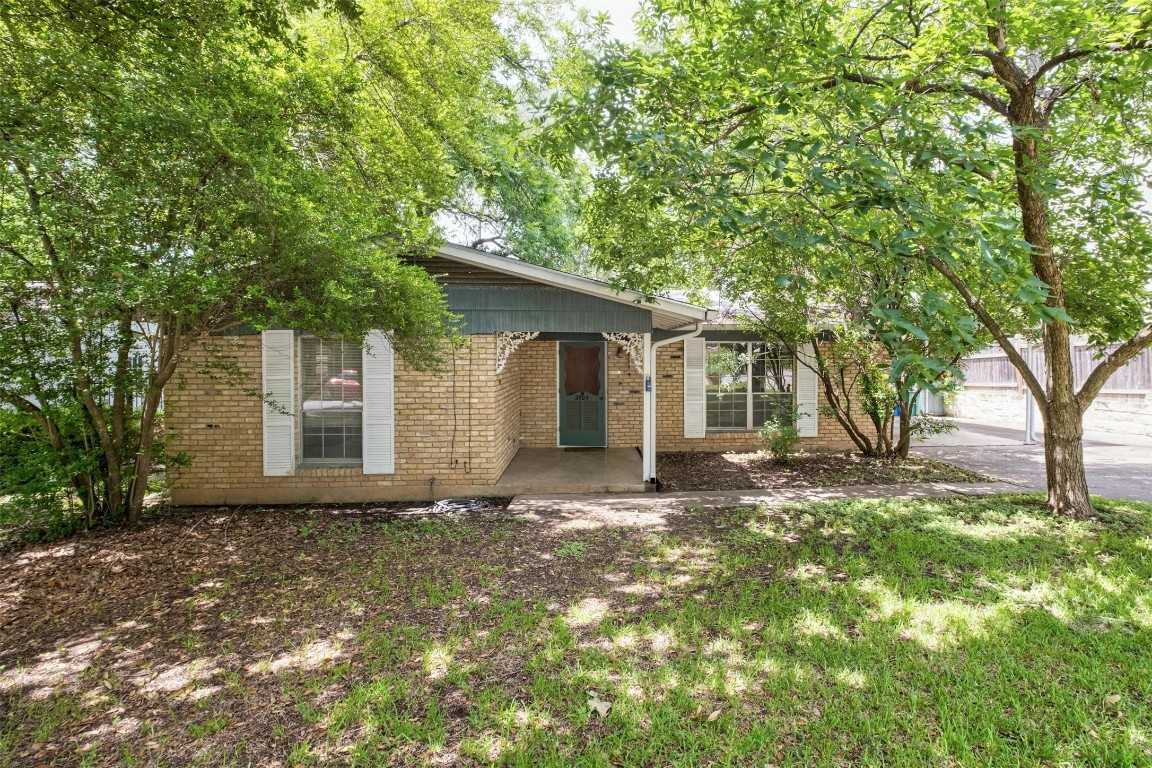 photo 3: 2705 Warren Street, Austin TX 78703