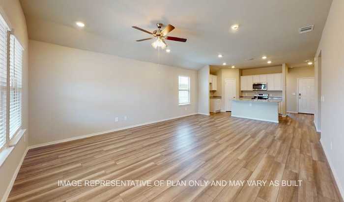 photo 9: 318 Doss Drive, Rockdale TX 76567