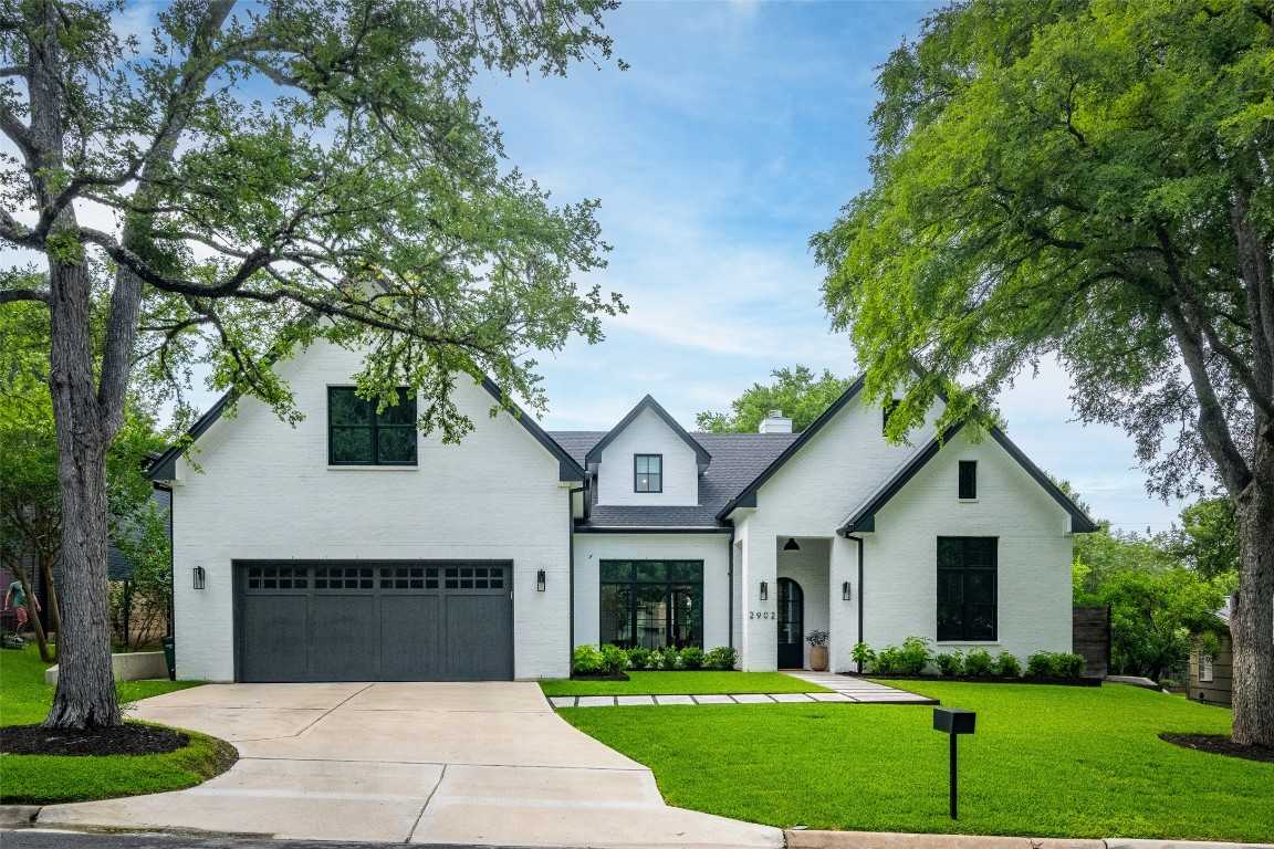 photo 2: 2902 Oakhaven Drive, Austin TX 78704