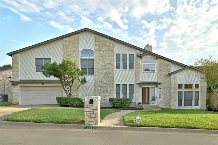 photo 1: 9216 Knoll Crest Loop, Austin TX 78759