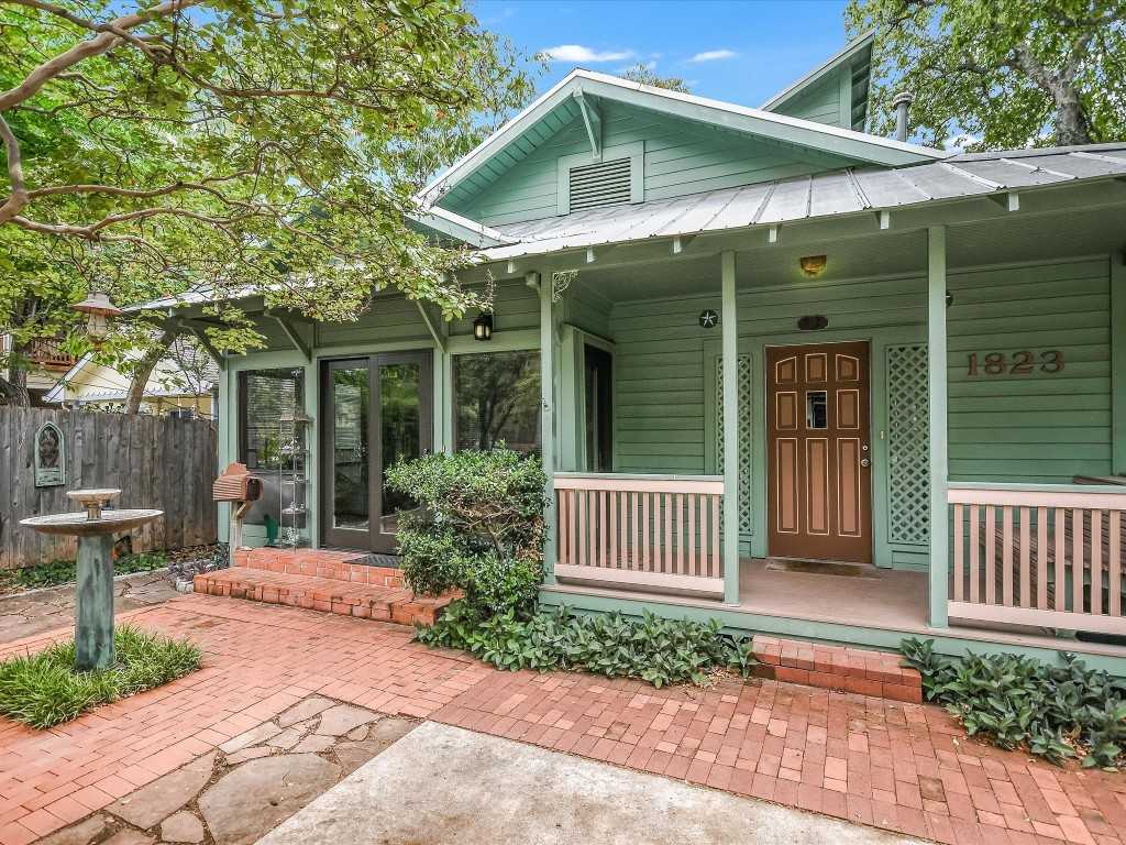 photo 2: 1823 Waterston Avenue, Austin TX 78703