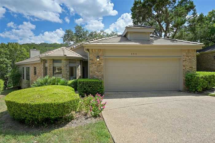 photo 1: 3511 Fawn Creek Path, Austin TX 78746