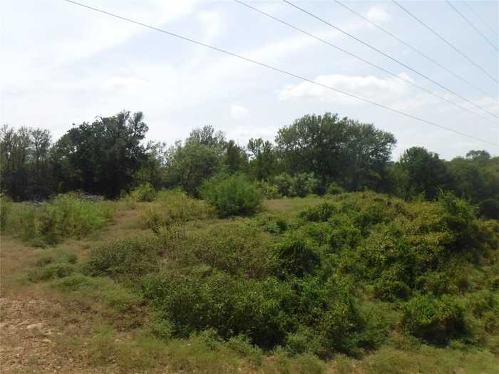 photo 2: FM 1704, Elgin TX 78621