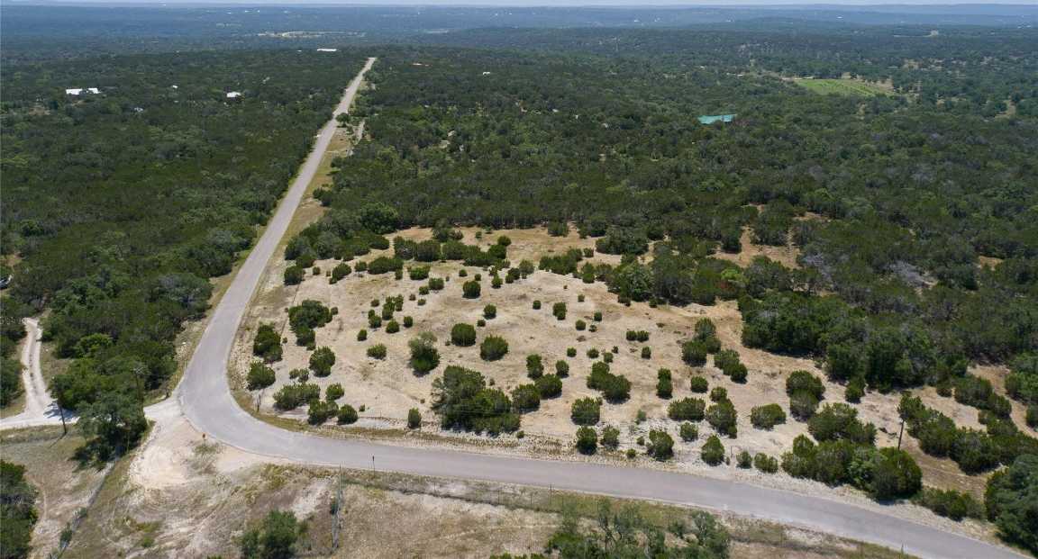 photo 2: 4401 Cottonwood Road, Wimberley TX 78676