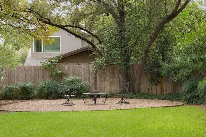 photo 38: 1904 Robinhood Trail, Austin TX 78703