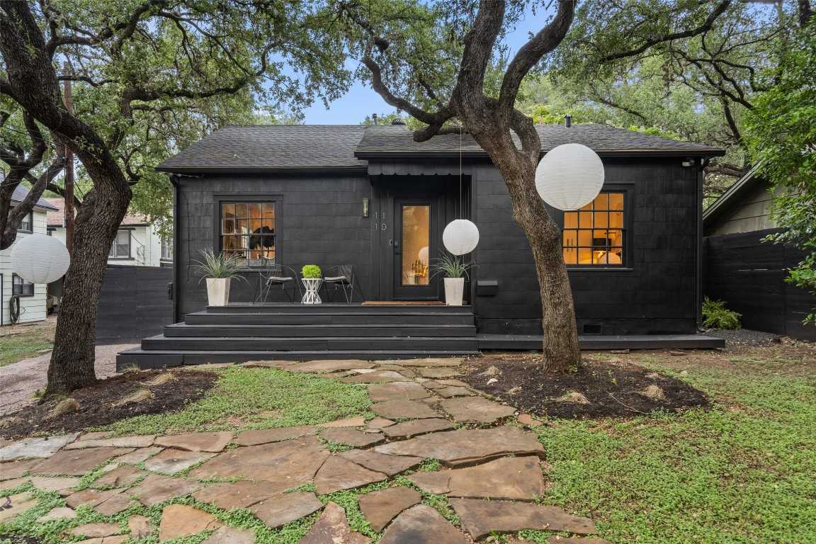 photo 1: 1110 Mission Ridge, Austin TX 78704