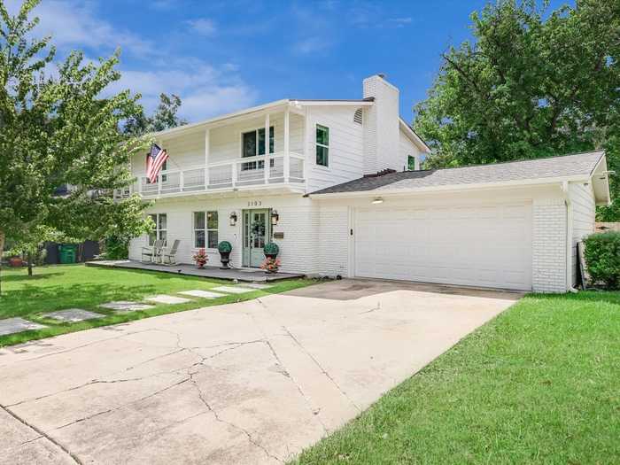 photo 2: 3103 Carlisle Drive, Austin TX 78757