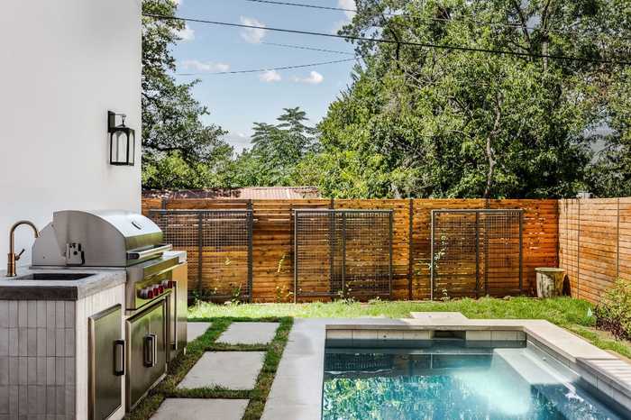 photo 40: 1710 Alta Vista Avenue, Austin TX 78704