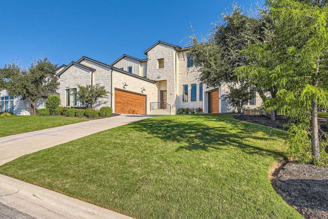 photo 1: 309 Sweet Grass Lane, Austin TX 78738