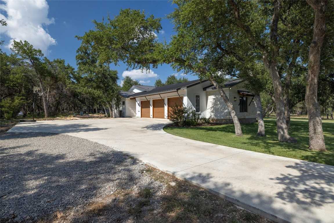 photo 3: 1160 Lightning Ranch Road, Georgetown TX 78628