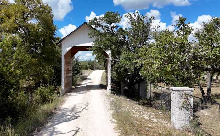 photo 2: 260 Corte Del Cedro, Dripping Springs TX 78620